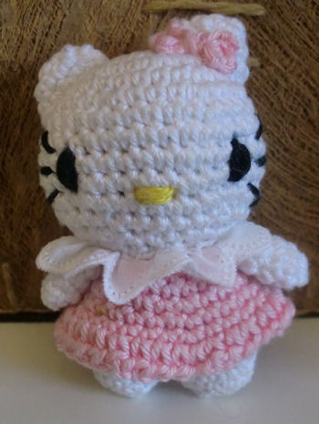 Hello Kitty roze jurkje - Klik op de afbeelding om het venster te sluiten